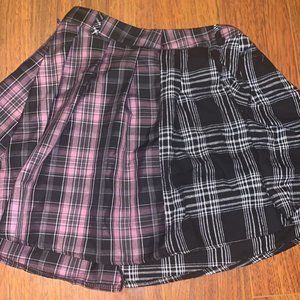 Romwe split pattern pleated skirt
